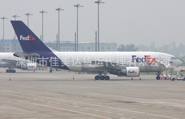 深圳(國(guó)際快遞 國(guó)際空運(yùn) 國(guó)際貨運(yùn))DHL,FEDEX,UPS,TNT 一級(jí)代理 超低價(jià)可月結(jié)